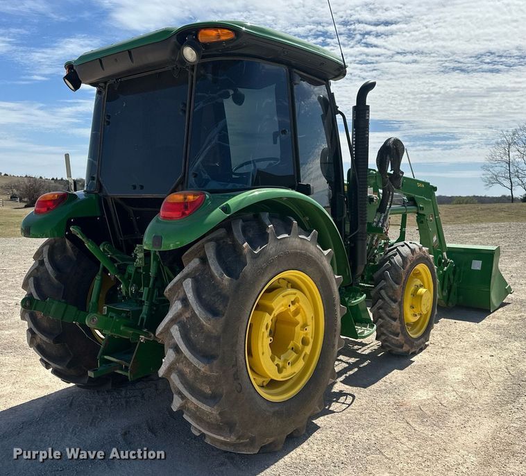 image for item DW8640 2022 John Deere 5065E MFWD tractor