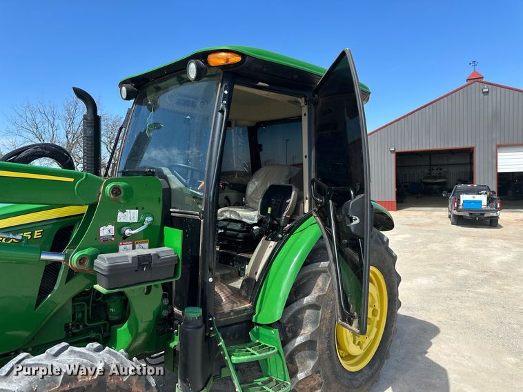 image for item DW8640 2022 John Deere 5065E MFWD tractor
