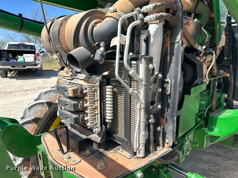 image for item DW8640 2022 John Deere 5065E MFWD tractor