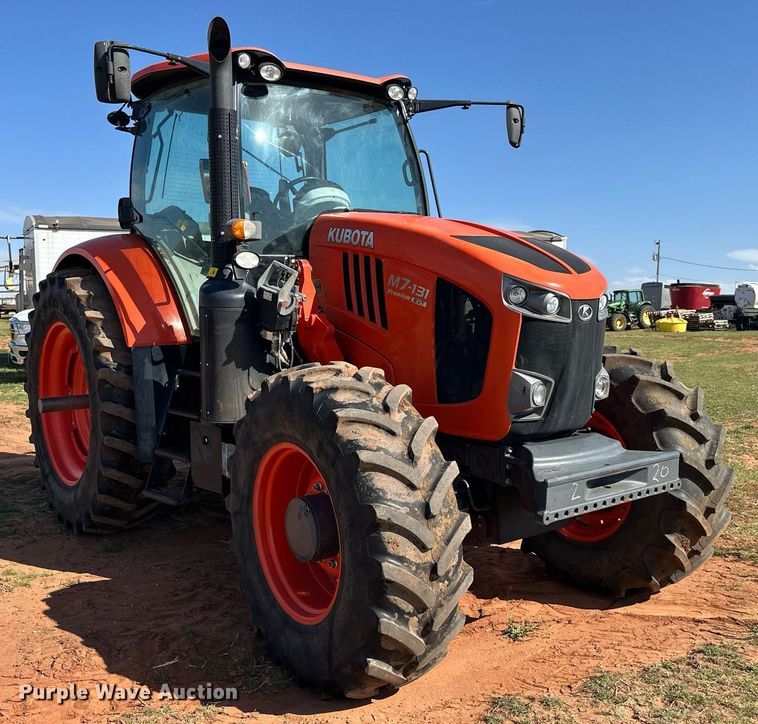 image for item DW8641 2019 Kubota M7-131 MFWD tractor