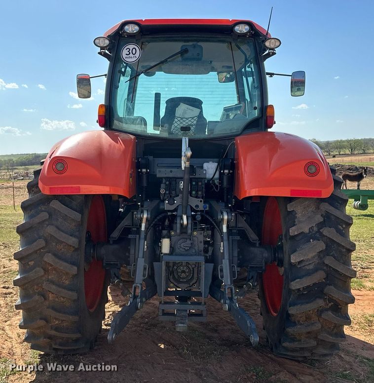 image for item DW8641 2019 Kubota M7-131 MFWD tractor