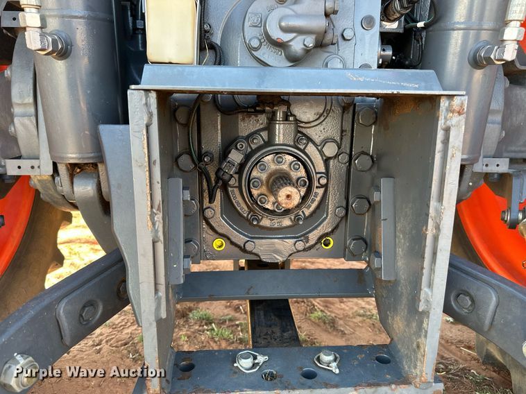 image for item DW8641 2019 Kubota M7-131 MFWD tractor