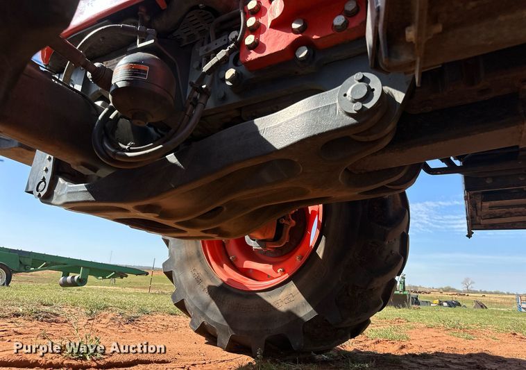 image for item DW8641 2019 Kubota M7-131 MFWD tractor