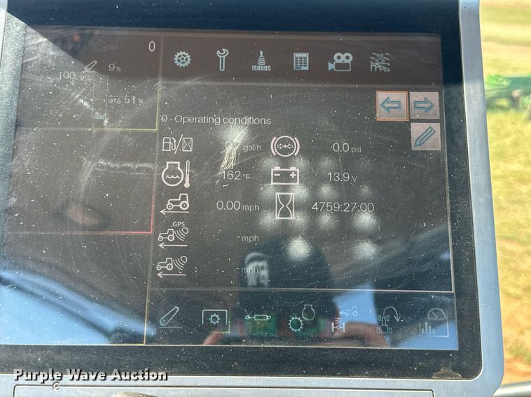 image for item DW8641 2019 Kubota M7-131 MFWD tractor