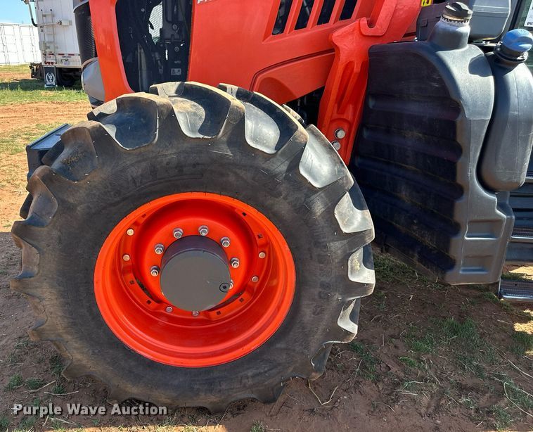 image for item DW8641 2019 Kubota M7-131 MFWD tractor
