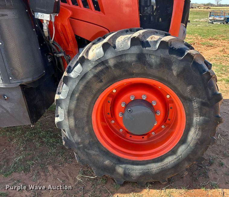 image for item DW8641 2019 Kubota M7-131 MFWD tractor