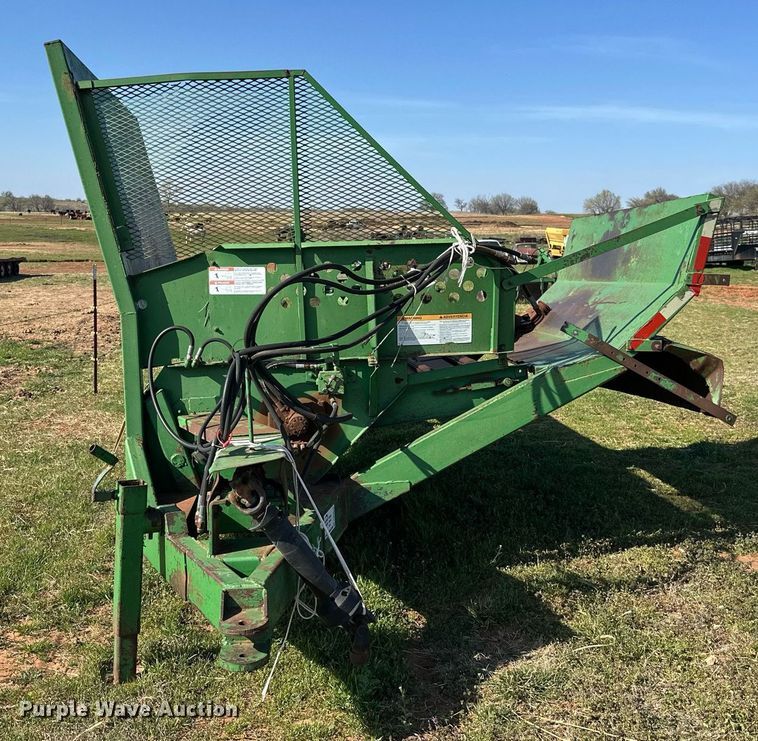 image for item DW8642 Bale processor