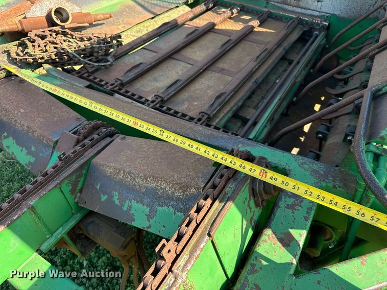 image for item DW8642 Bale processor