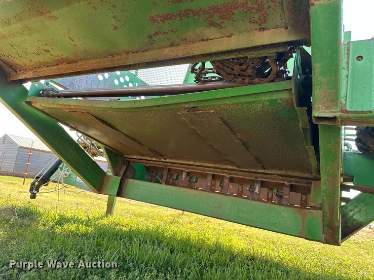 image for item DW8642 Bale processor