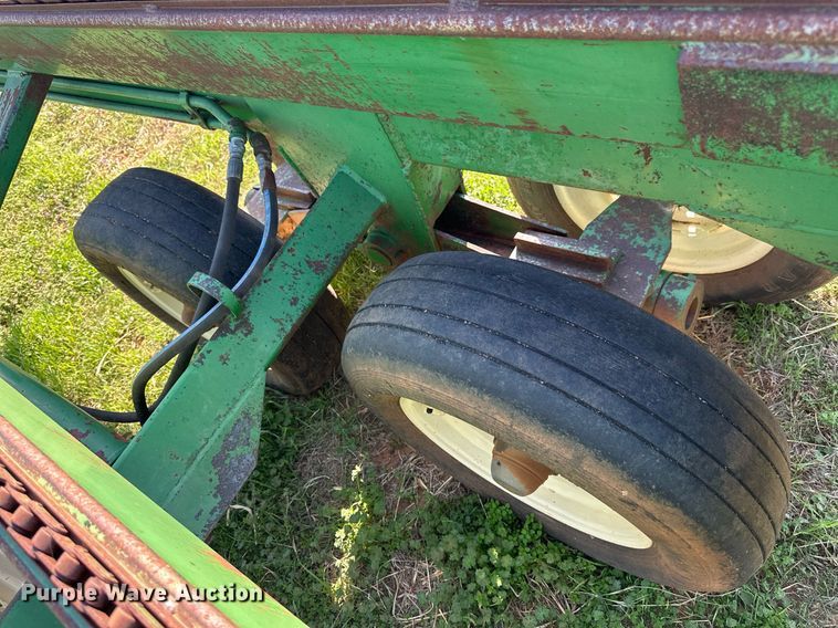 image for item DW8642 Bale processor