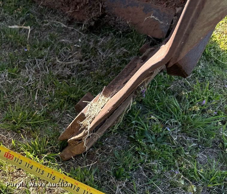 image for item DW8643 Box scraper