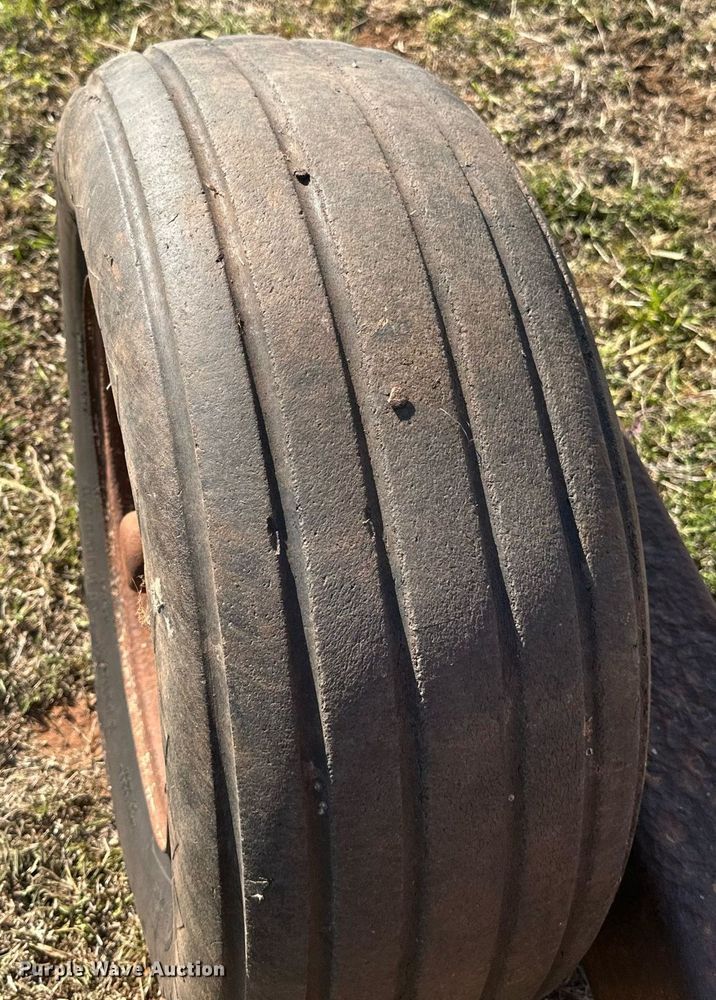 image for item DW8643 Box scraper