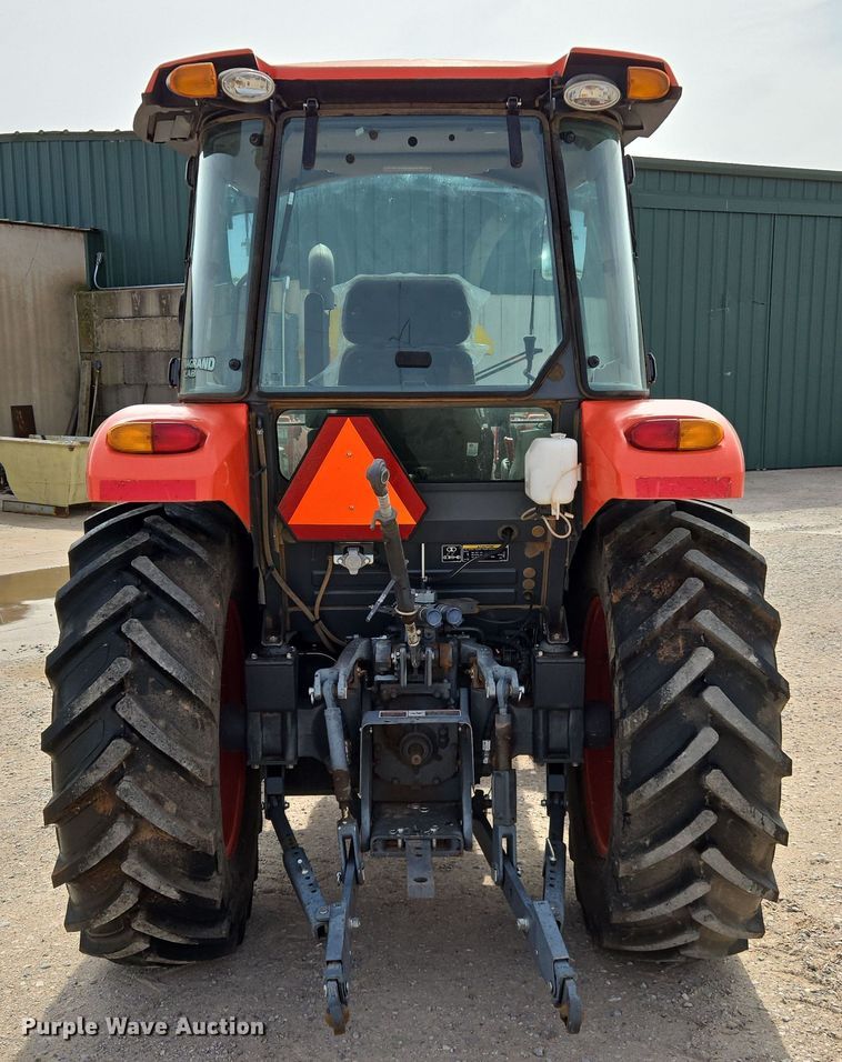 image for item DW8676 2020 Kubota M6060 MFWD tractor