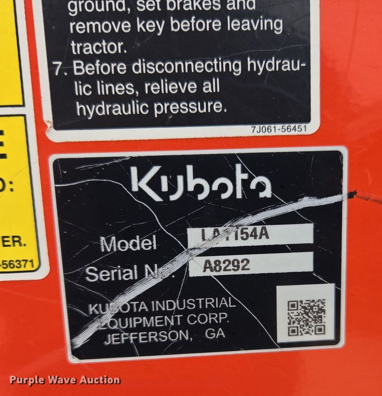 image for item DW8676 2020 Kubota M6060 MFWD tractor