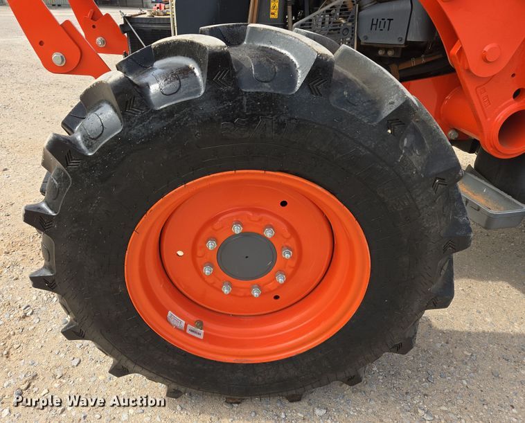 image for item DW8676 2020 Kubota M6060 MFWD tractor