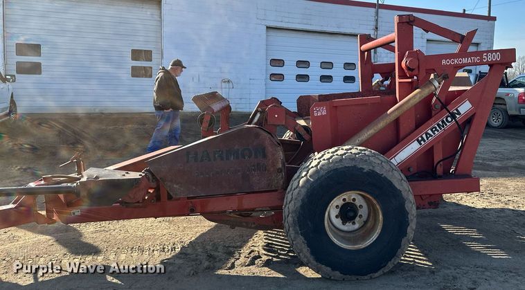 image for item EC2380 1990 Harmon Rockomatic 5800 rock picker