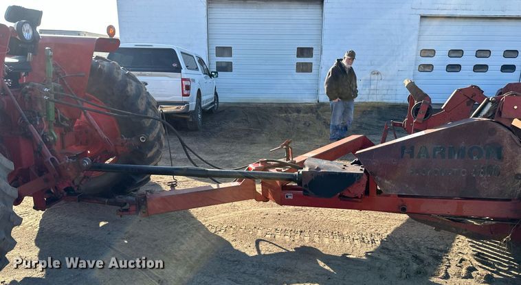 image for item EC2380 1990 Harmon Rockomatic 5800 rock picker