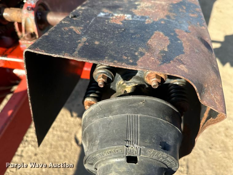 image for item EC2380 1990 Harmon Rockomatic 5800 rock picker