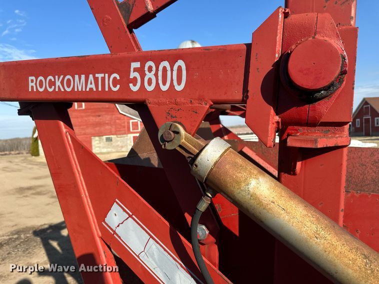 image for item EC2380 1990 Harmon Rockomatic 5800 rock picker