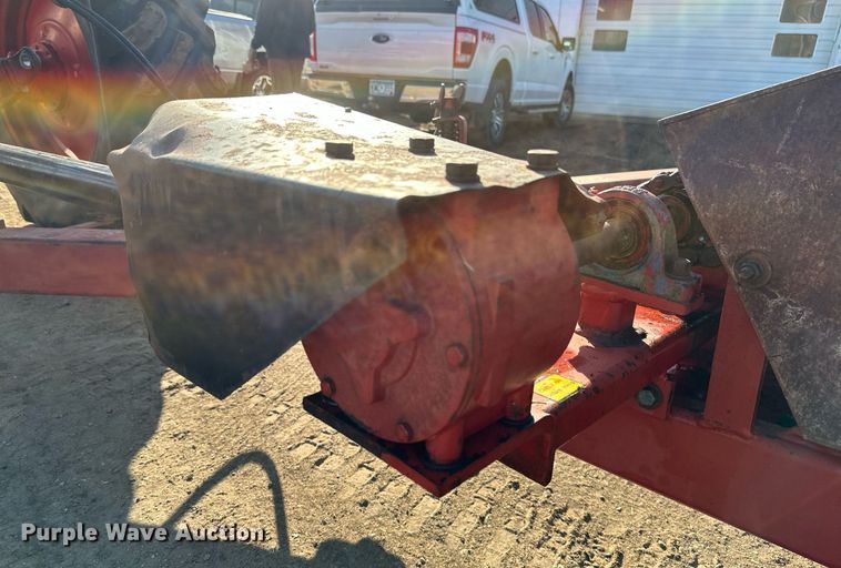 image for item EC2380 1990 Harmon Rockomatic 5800 rock picker