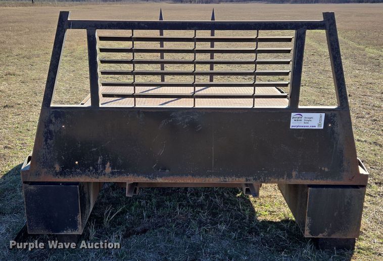 image for item ED2487 Hydraulic bale bed