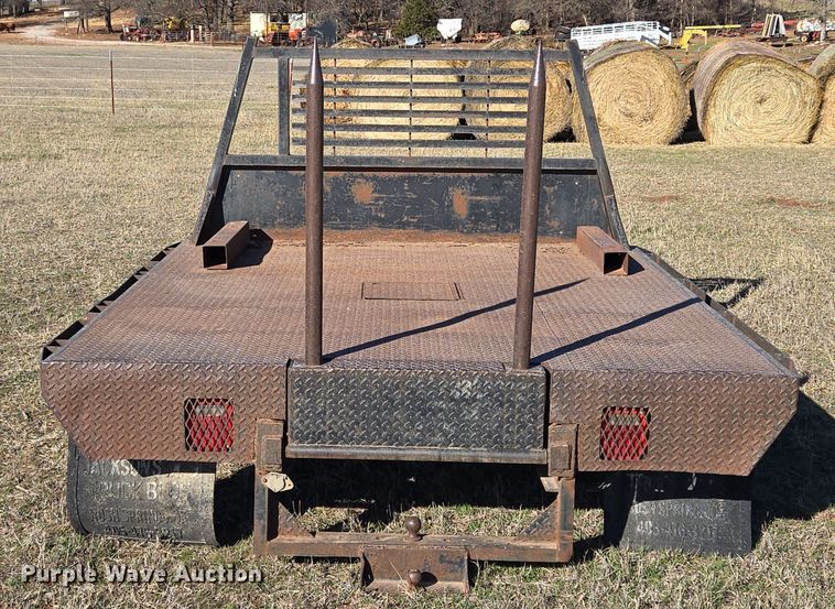 image for item ED2487 Hydraulic bale bed