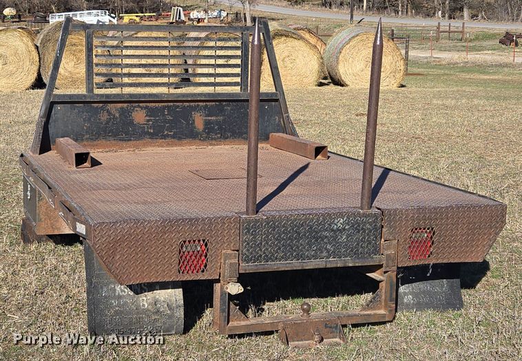 image for item ED2487 Hydraulic bale bed