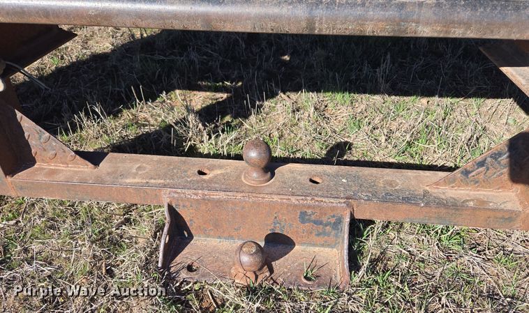 image for item ED2487 Hydraulic bale bed