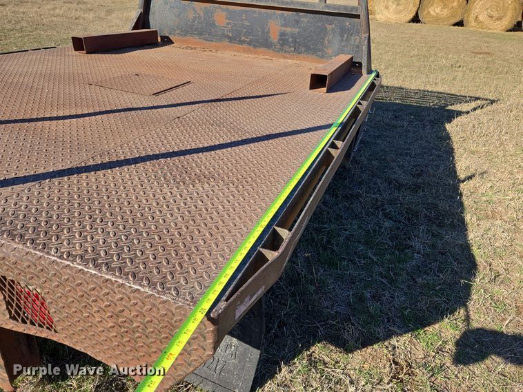 image for item ED2487 Hydraulic bale bed