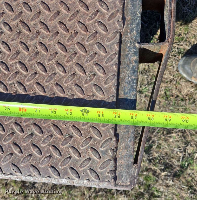 image for item ED2487 Hydraulic bale bed