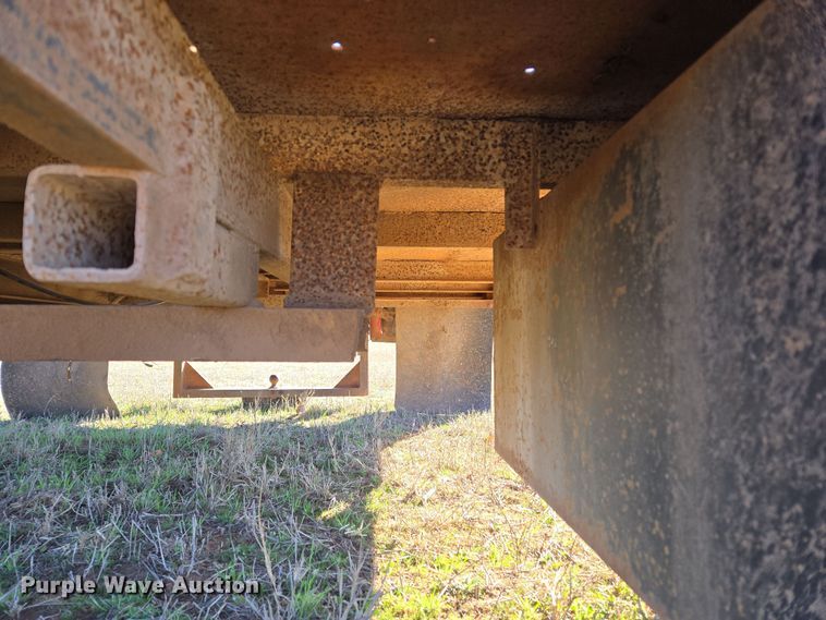 image for item ED2487 Hydraulic bale bed