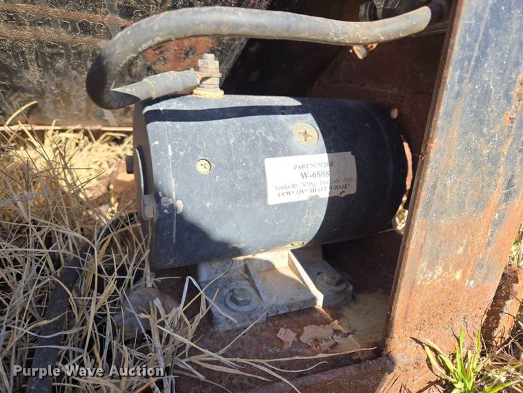 image for item ED2488 Cake feeder