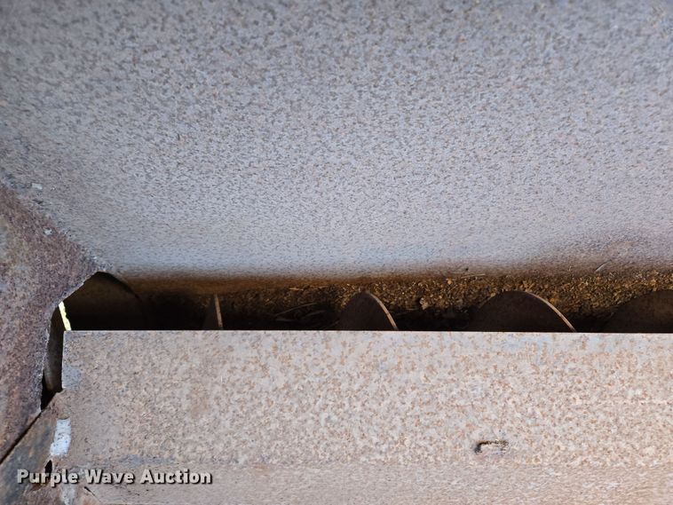 image for item ED2488 Cake feeder