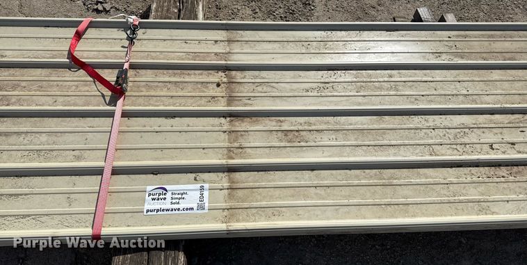 image for item ED4159 Approximately 20 pieces of sheet metal