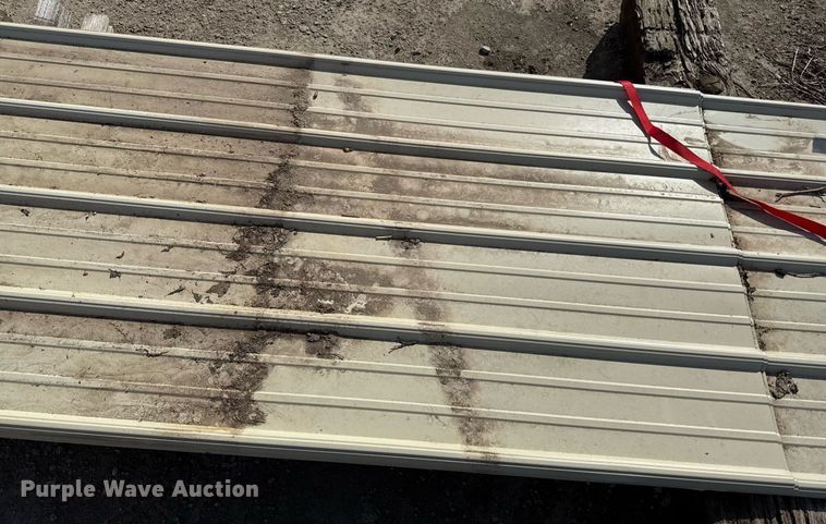 image for item ED4159 Approximately 20 pieces of sheet metal