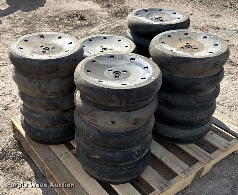 image for item ED4160 (24) gauge wheels