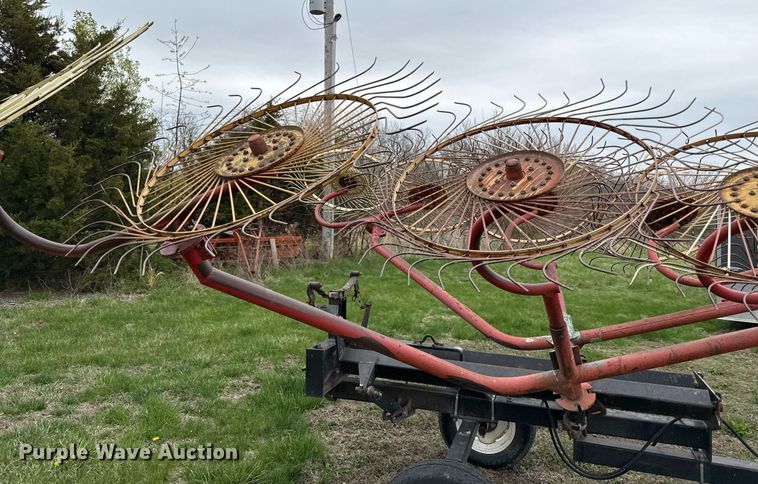 image for item ED4188 Hay rake