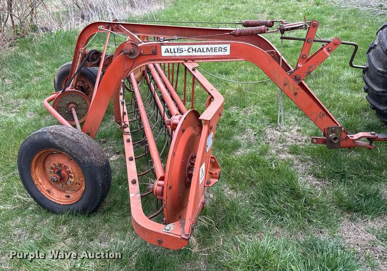 image for item ED4189 Allis Chalmers hay rake