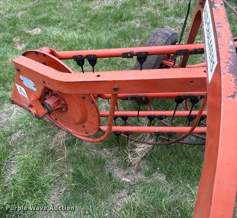 image for item ED4189 Allis Chalmers hay rake
