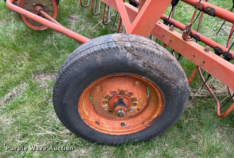 image for item ED4189 Allis Chalmers hay rake