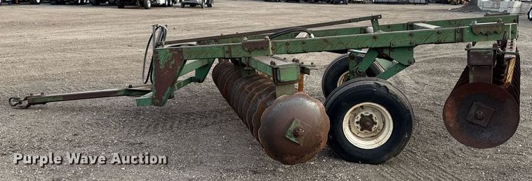 image for item EG5675 John Deere off-set disk