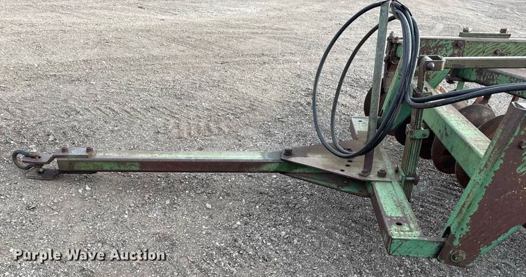 image for item EG5675 John Deere off-set disk