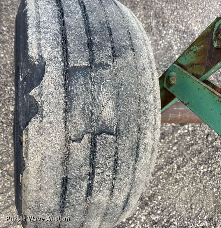 image for item EG5675 John Deere off-set disk