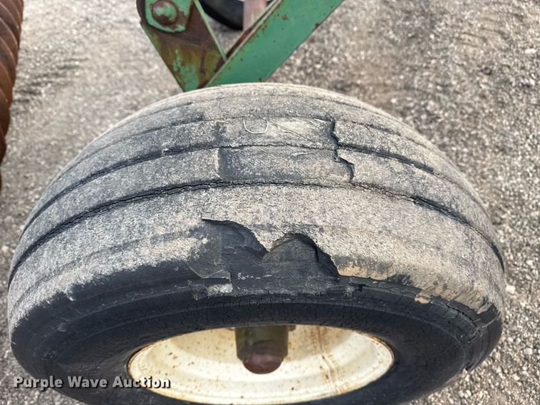 image for item EG5675 John Deere off-set disk