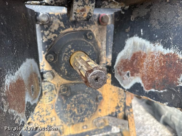 image for item EG5709 1989 Case IH 685 tractor