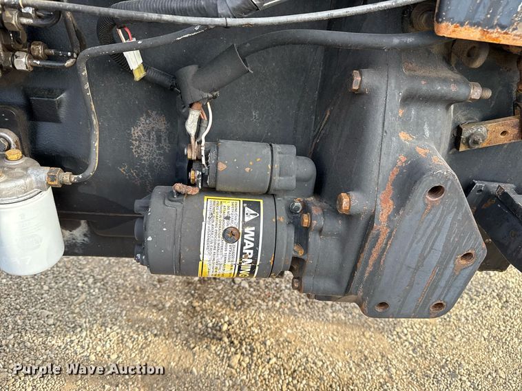 image for item EG5709 1989 Case IH 685 tractor