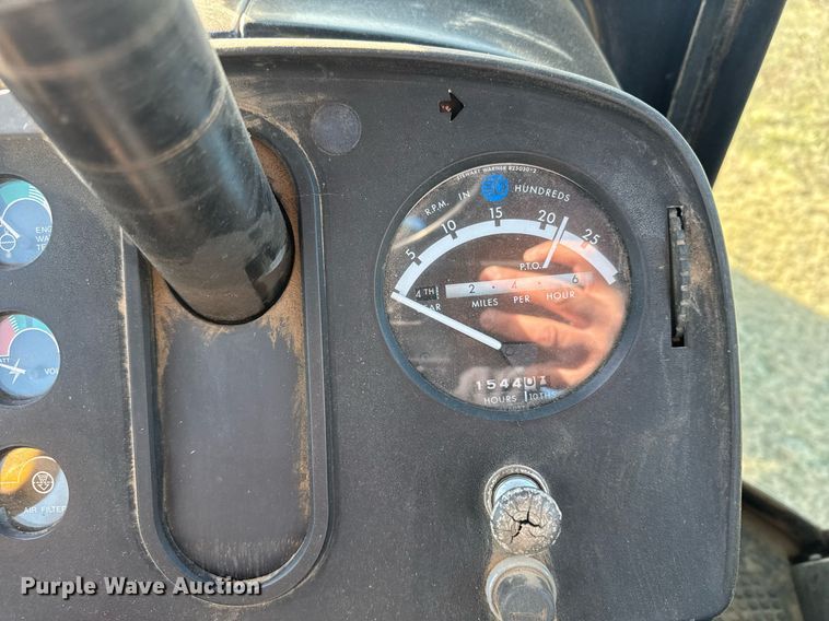 image for item EG6168 1978 John Deere 4840 tractor