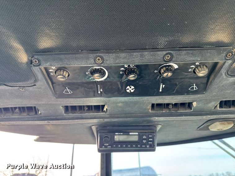 image for item EG6168 1978 John Deere 4840 tractor