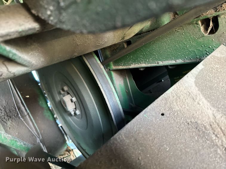 image for item EG6169 1984 John Deere Turbo 7720 combine