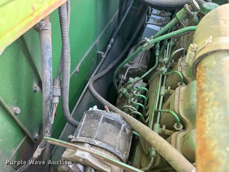 image for item EG6169 1984 John Deere Turbo 7720 combine